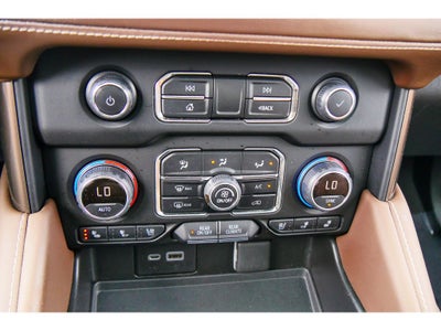 2022 Chevrolet Suburban High Country