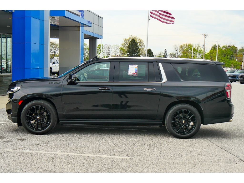 2022 Chevrolet Suburban High Country