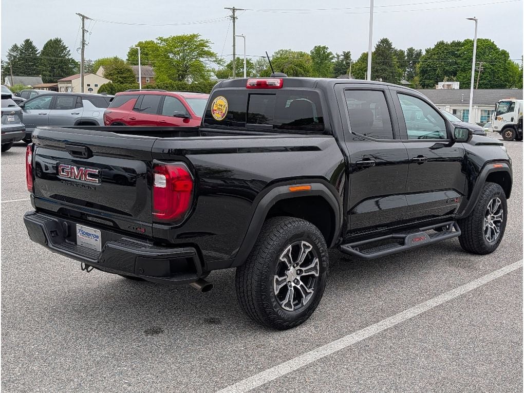 2024 GMC Canyon AT4
