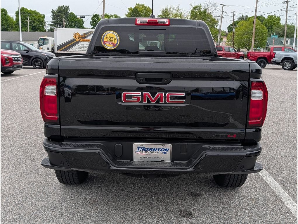 2024 GMC Canyon AT4