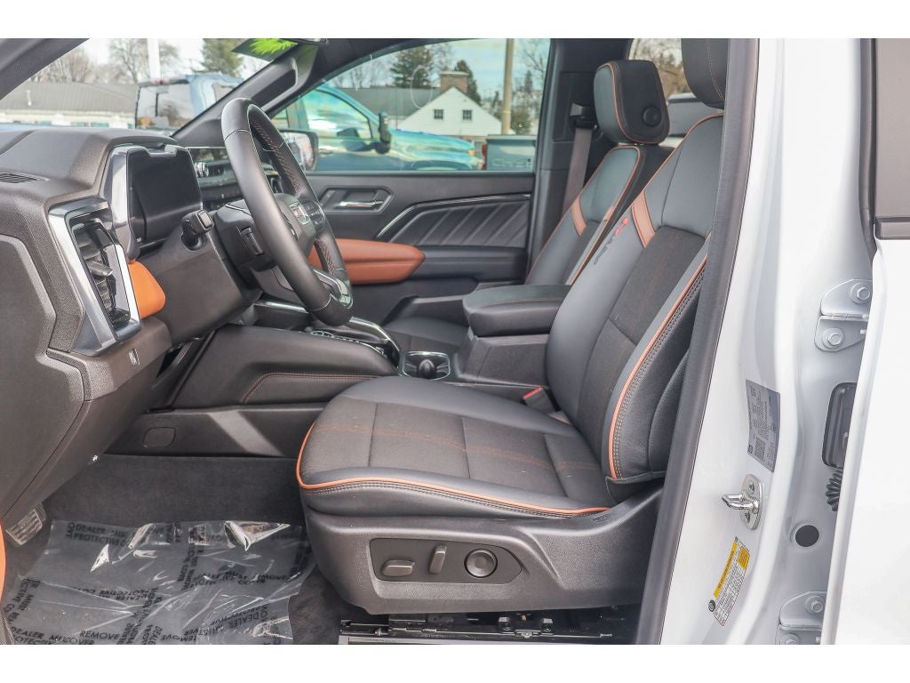 2024 GMC Canyon AT4