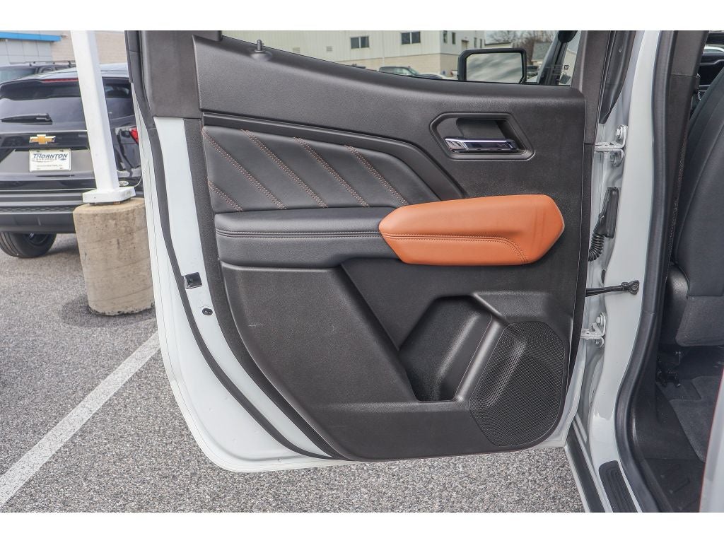 2024 GMC Canyon AT4