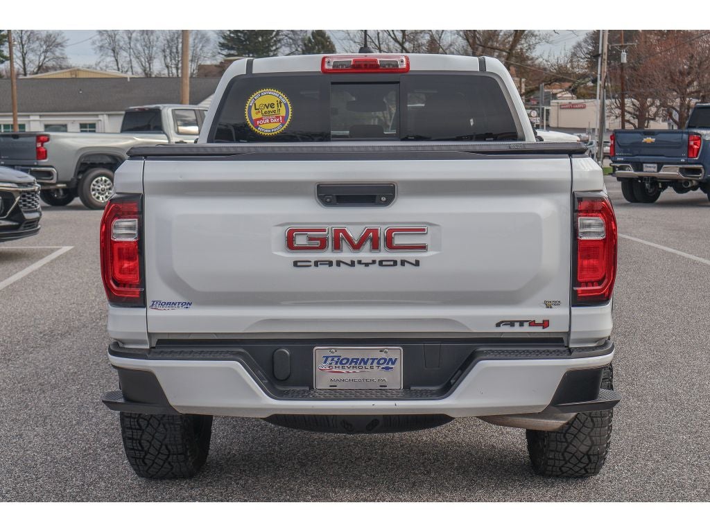 2024 GMC Canyon AT4