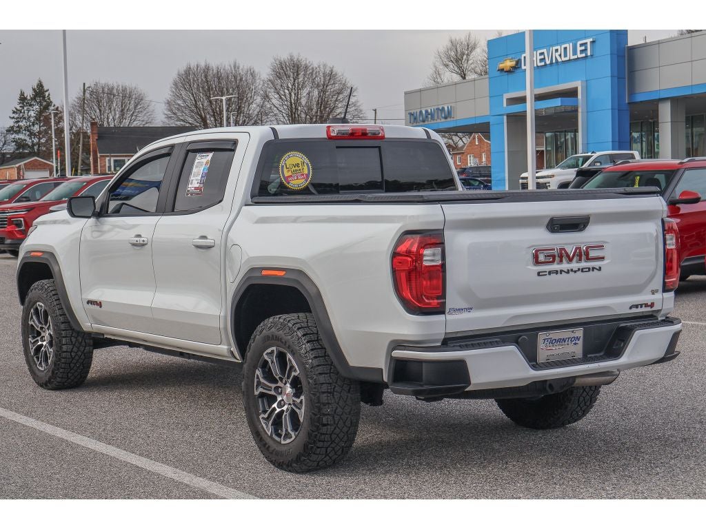 2024 GMC Canyon AT4