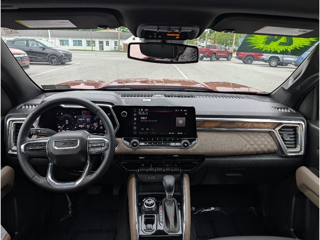 2024 GMC Canyon Denali