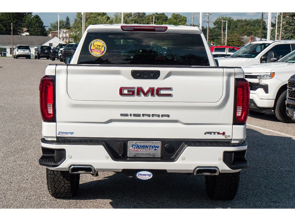 2025 GMC Sierra 1500 AT4