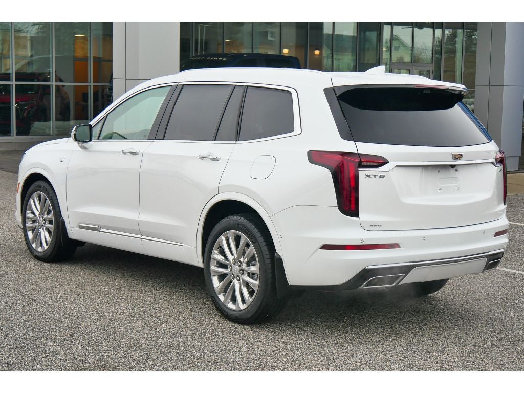 2024 Cadillac XT6 Premium Luxury
