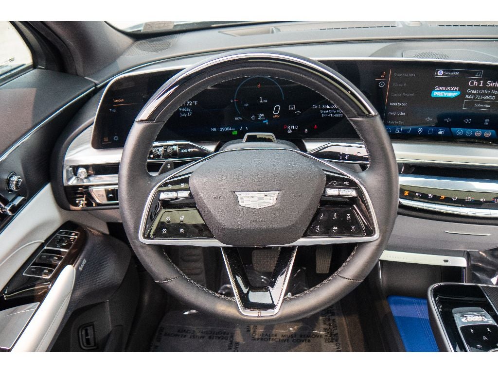 2024 Cadillac LYRIQ Luxury 3