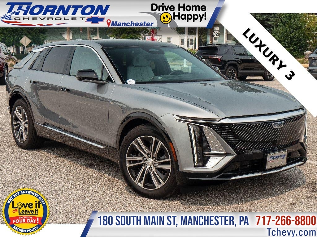 2024 Cadillac LYRIQ Luxury 3