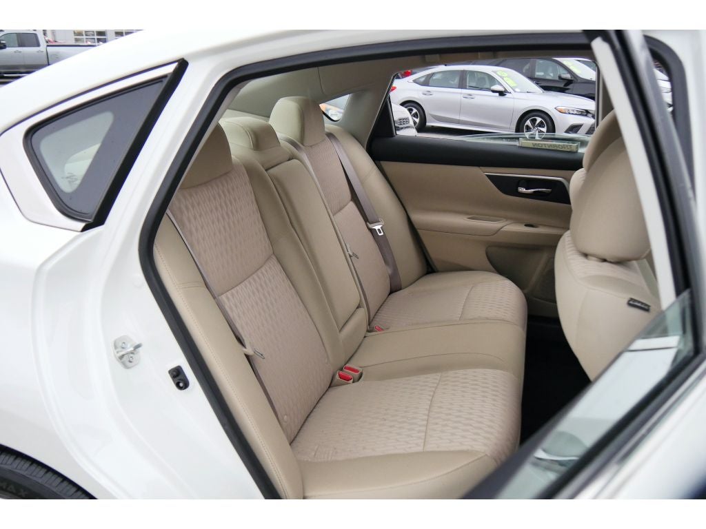 2017 Nissan Altima 2.5 SV