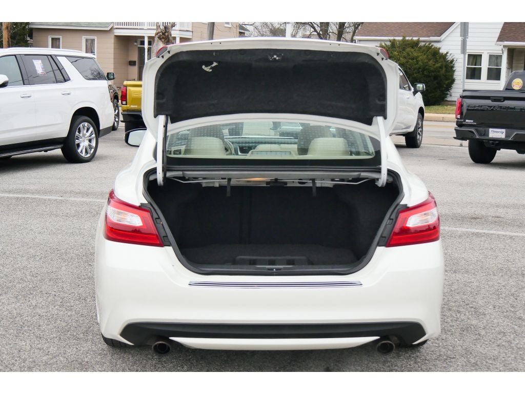 2017 Nissan Altima 2.5 SV