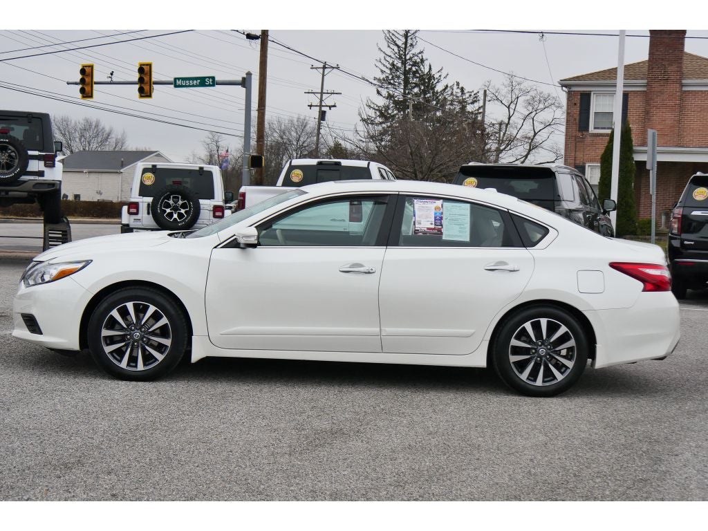 2017 Nissan Altima 2.5 SV