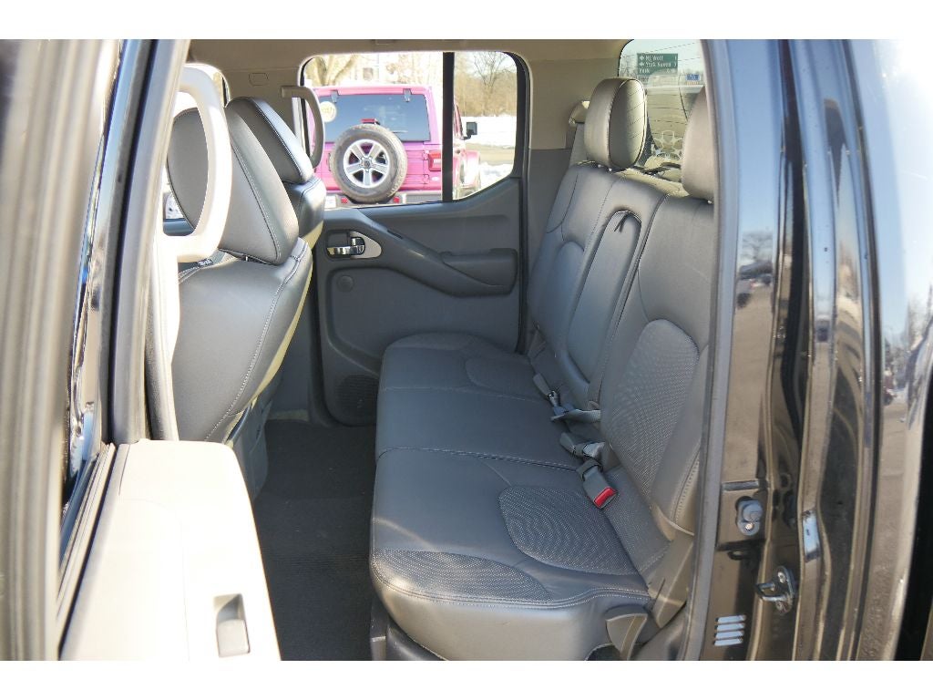 2011 Nissan Frontier SL