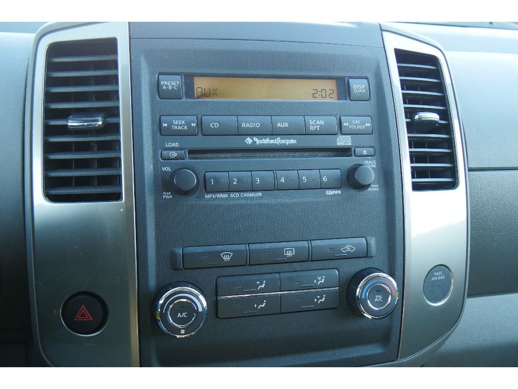 2011 Nissan Frontier SL