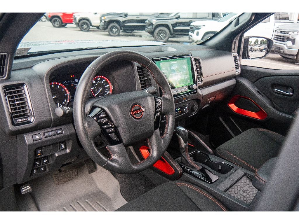 2023 Nissan Frontier Crew Cab PRO-4X 4x4