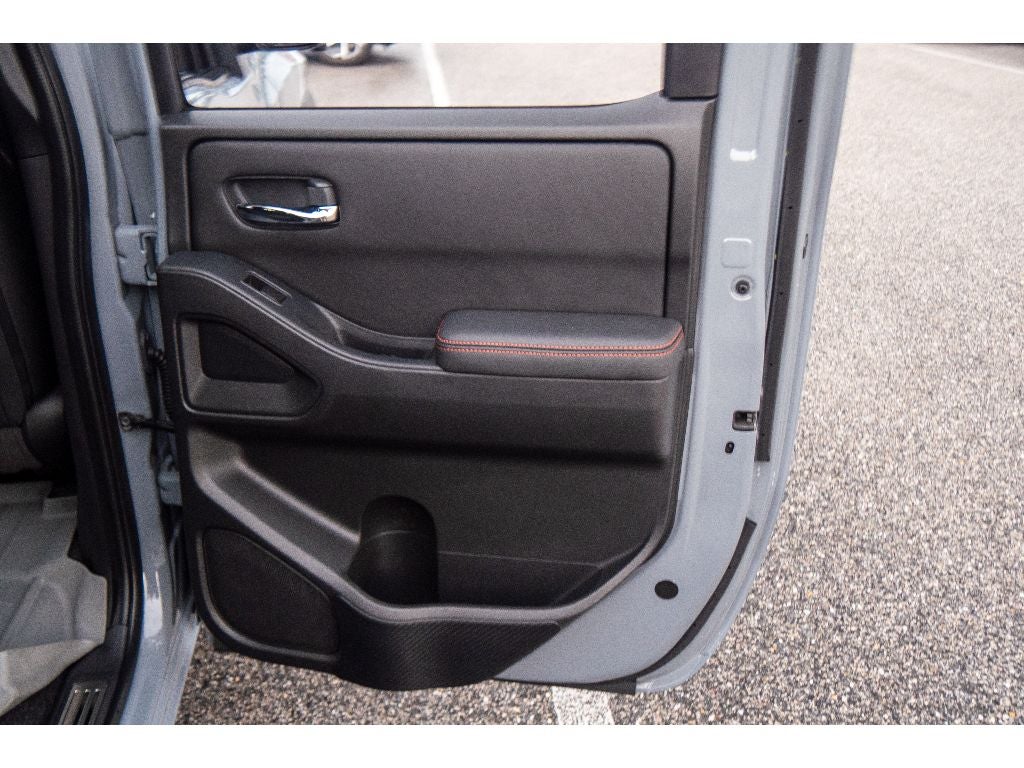 2023 Nissan Frontier Crew Cab PRO-4X 4x4