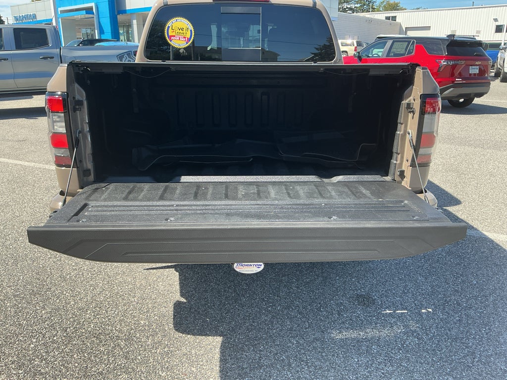 2024 Nissan Frontier Crew Cab PRO-4X 4x4