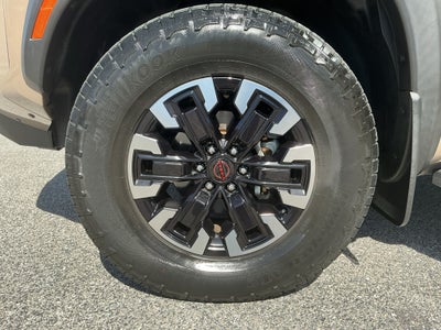 2024 Nissan Frontier Crew Cab PRO-4X 4x4