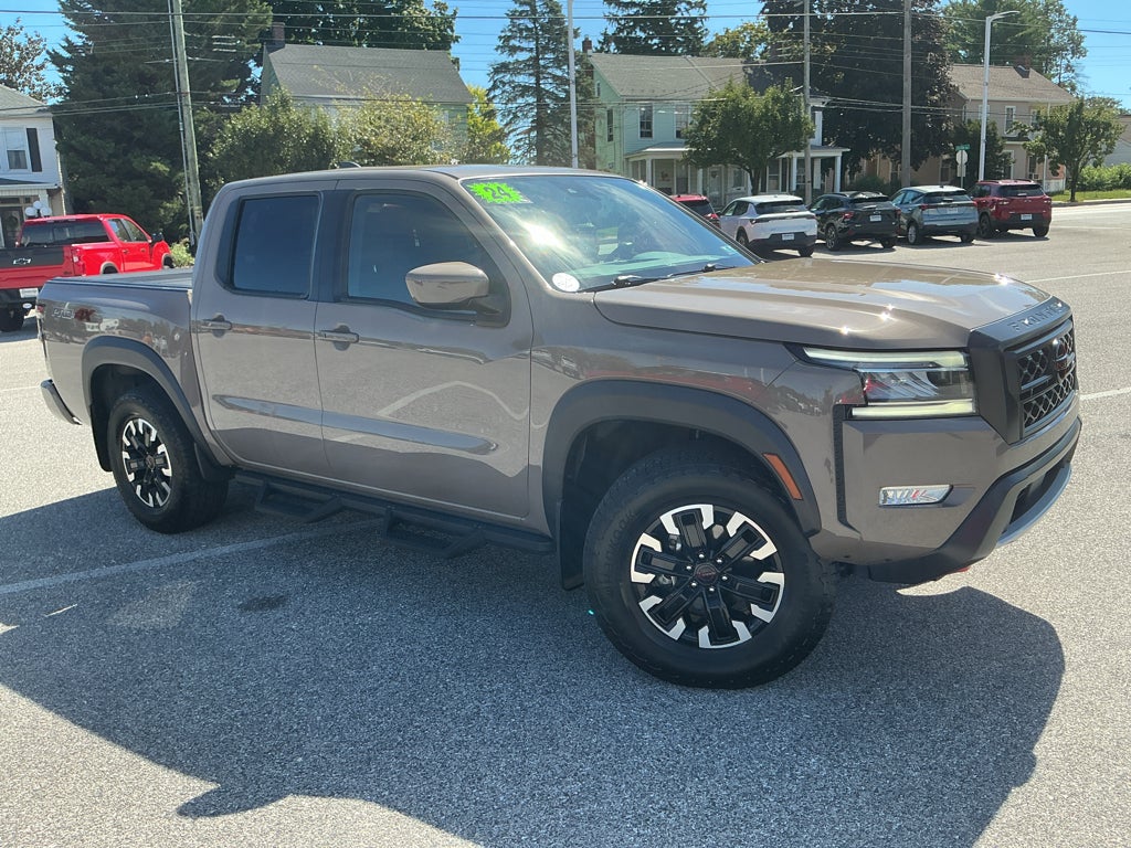 2024 Nissan Frontier Crew Cab PRO-4X 4x4