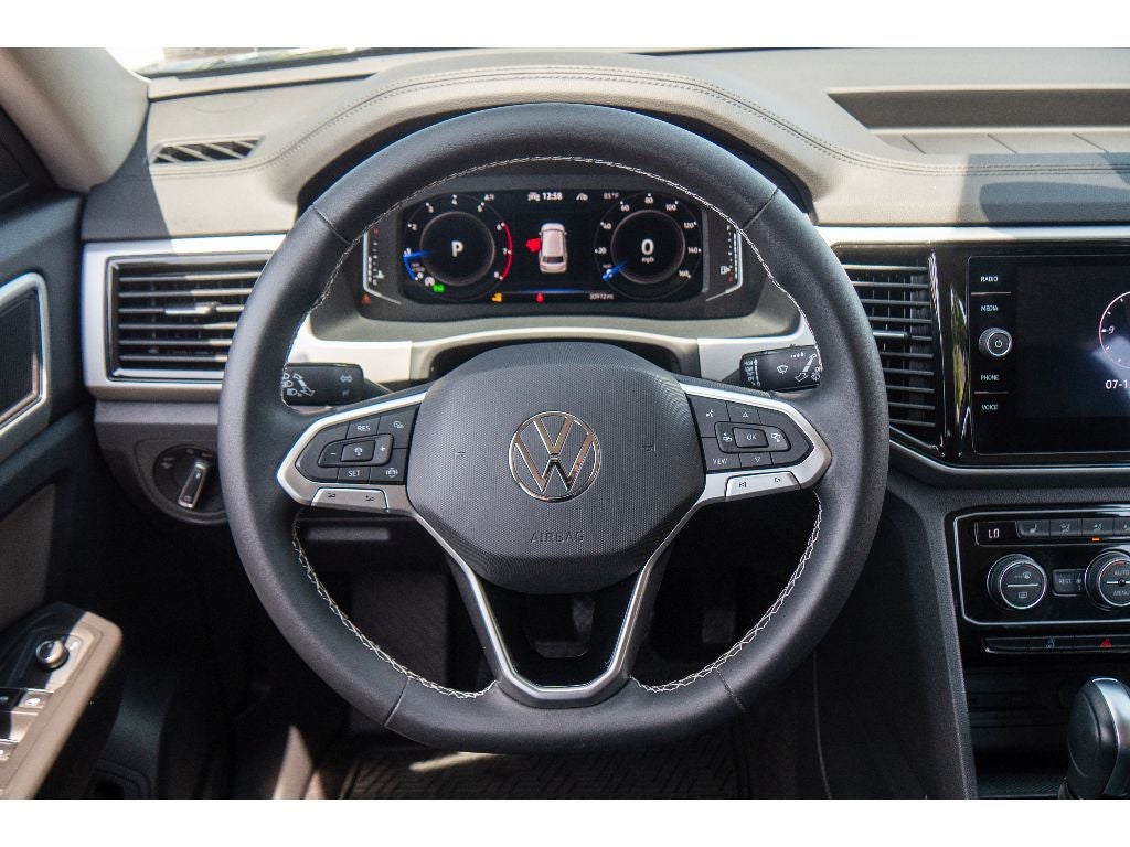 2022 Volkswagen Atlas 3.6L V6 SE w/Technology