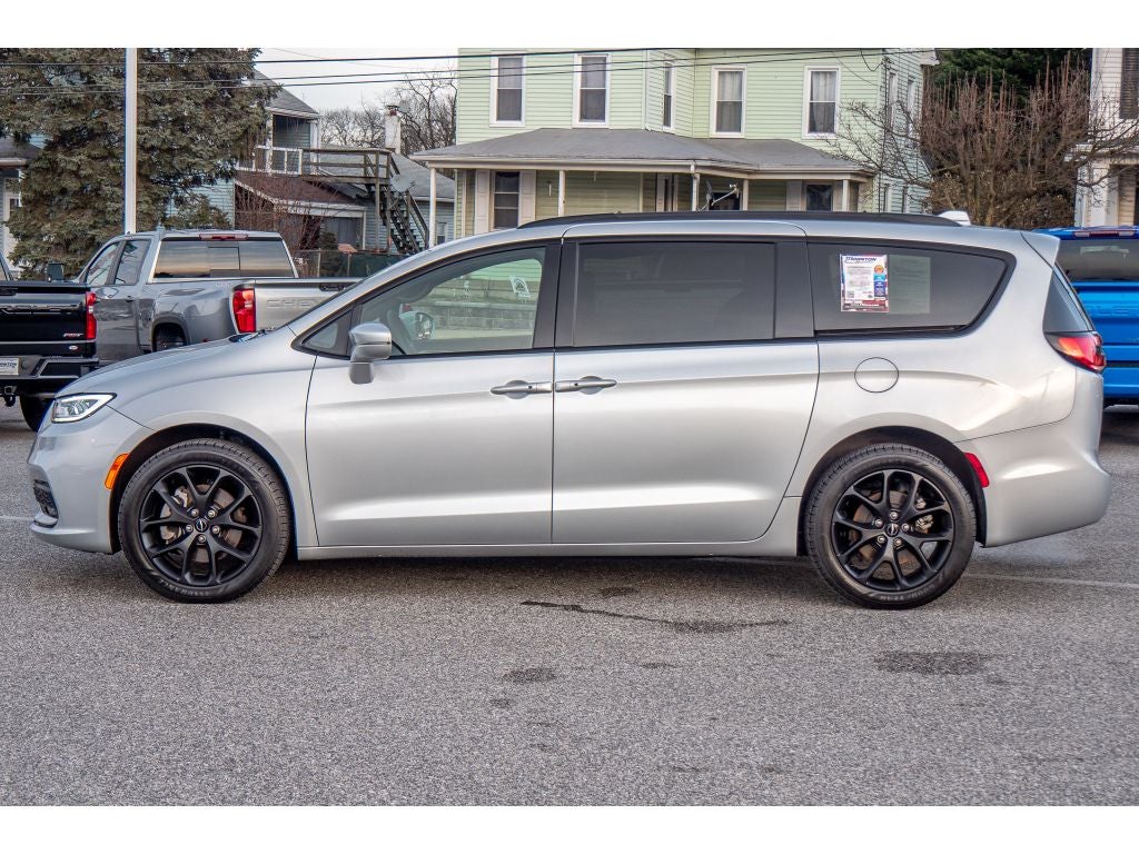 2022 Chrysler Pacifica Touring L AWD