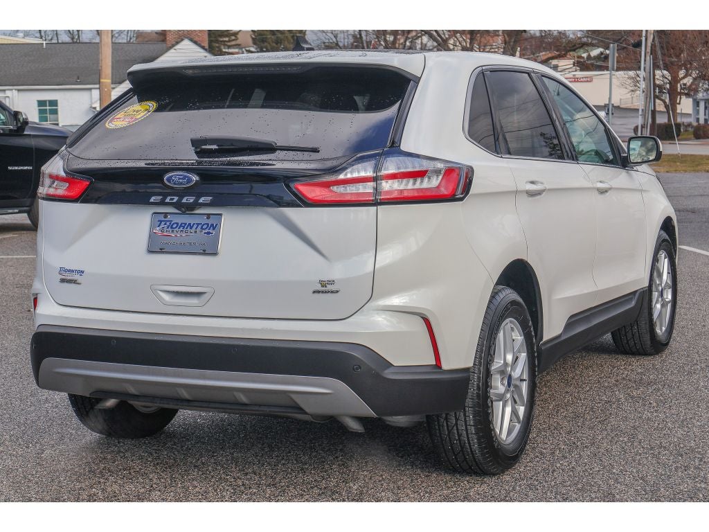 2022 Ford Edge SEL