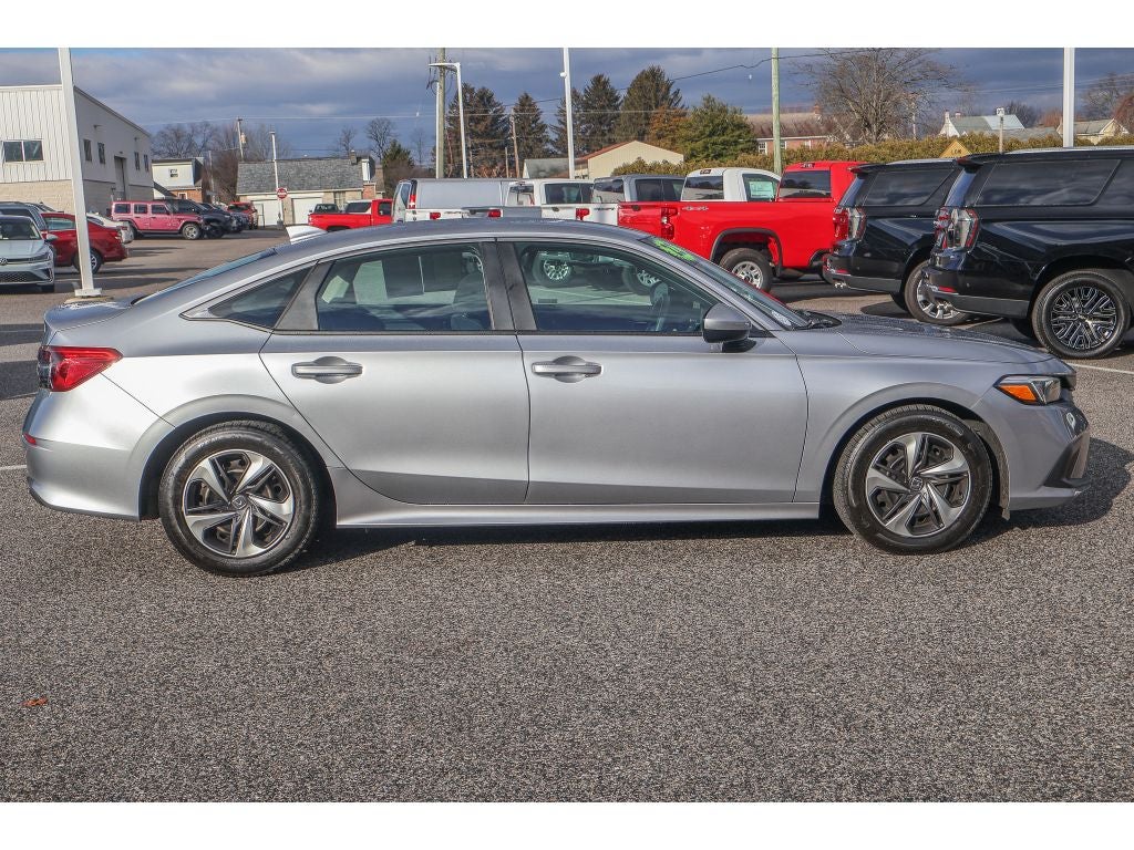 2022 Honda Civic Sedan LX
