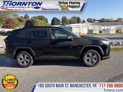 2025 Toyota RAV4 XLE