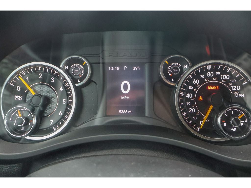 2020 RAM 2500 Tradesman Regular Cab 4x4 8' Box