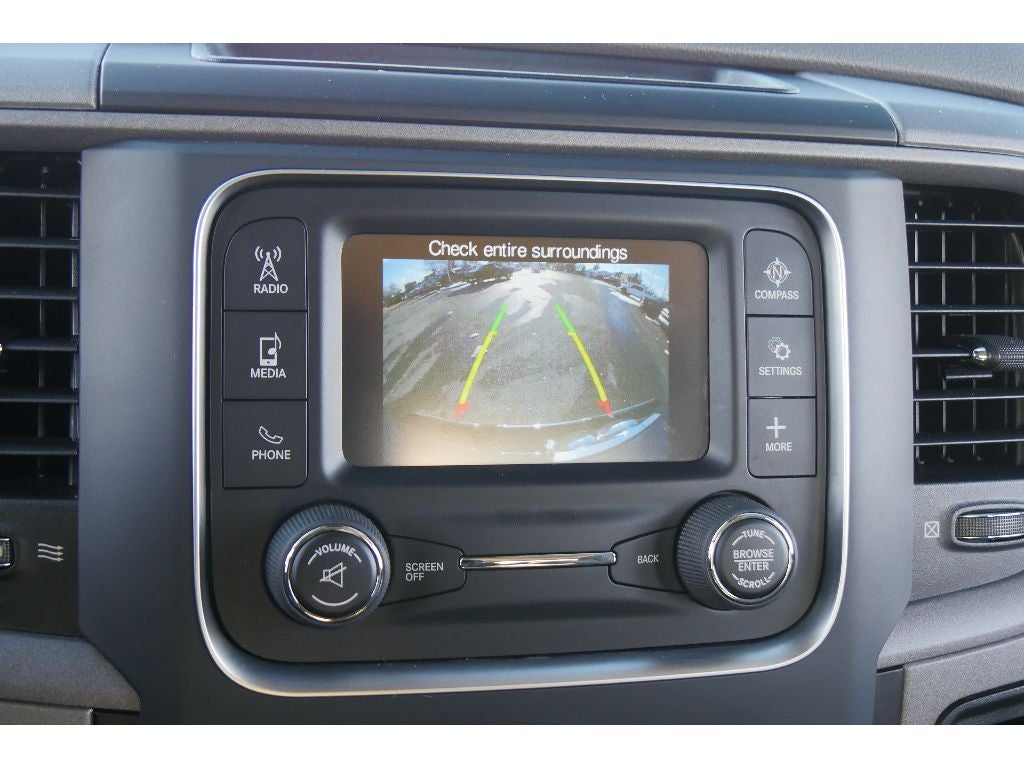 2018 RAM 2500 Tradesman Crew Cab 4x4 6'4" Box