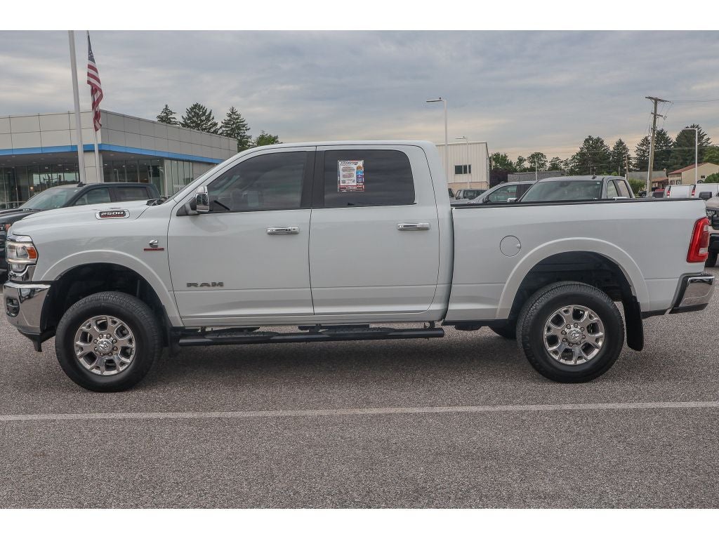 2022 RAM 2500 Laramie Crew Cab 4x4 6'4" Box