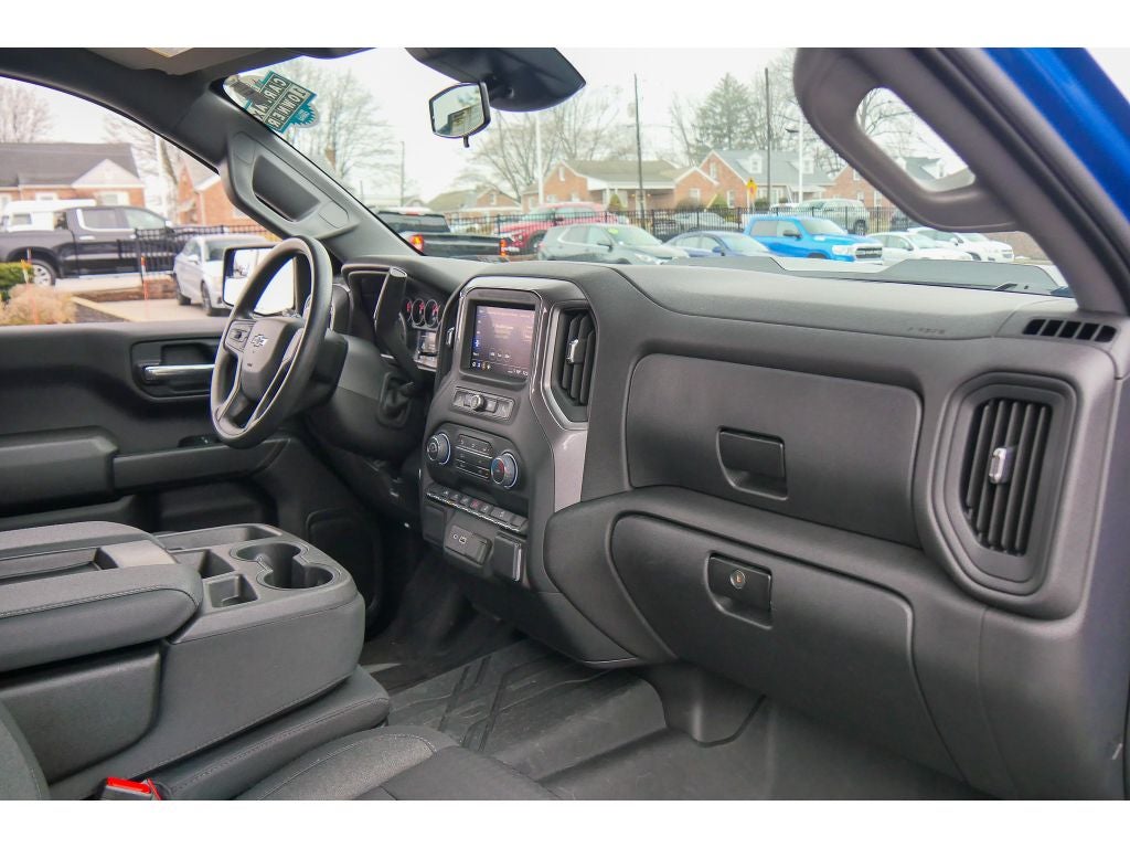 2023 Chevrolet Silverado 1500 Custom Trail Boss