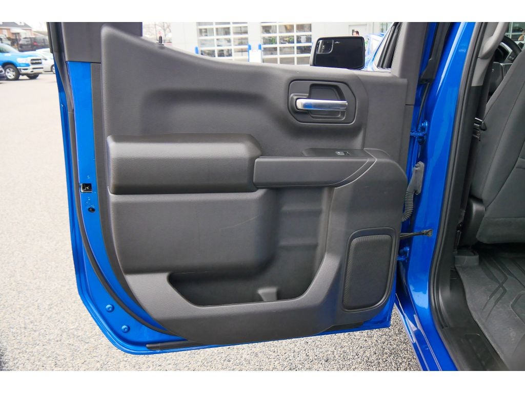 2023 Chevrolet Silverado 1500 Custom Trail Boss