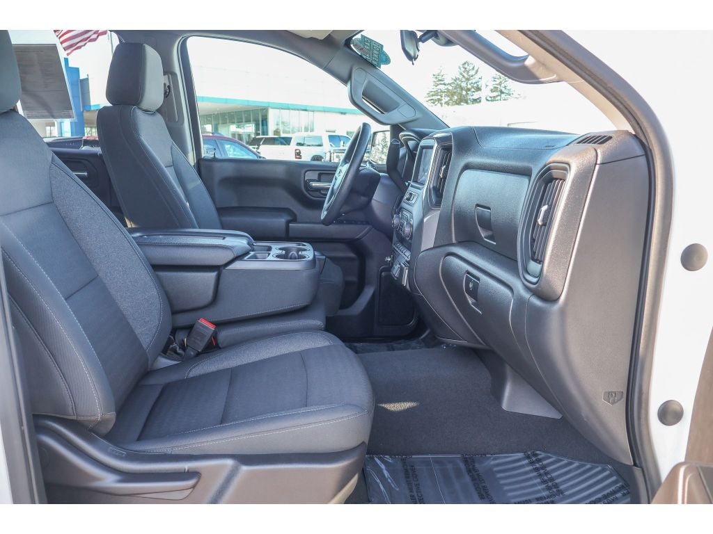 2023 Chevrolet Silverado 1500 Custom Trail Boss