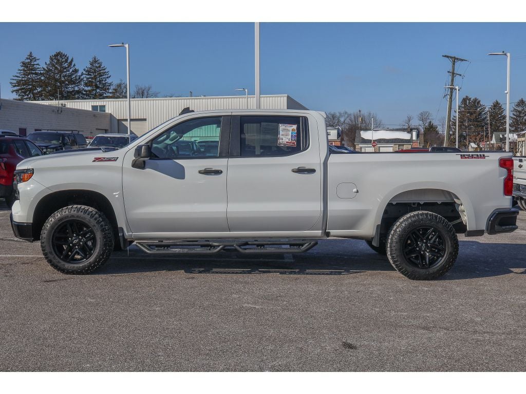 2023 Chevrolet Silverado 1500 Custom Trail Boss