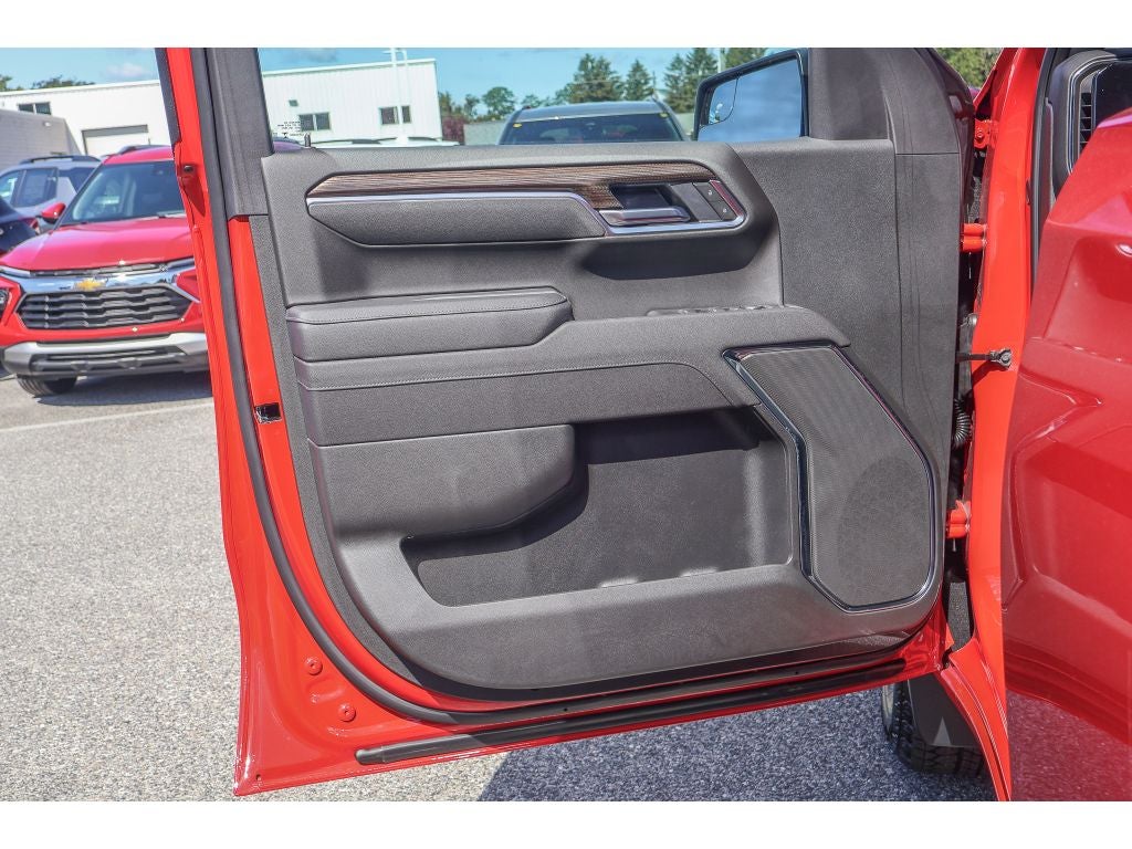 2025 Chevrolet Silverado 1500 LT (2FL)