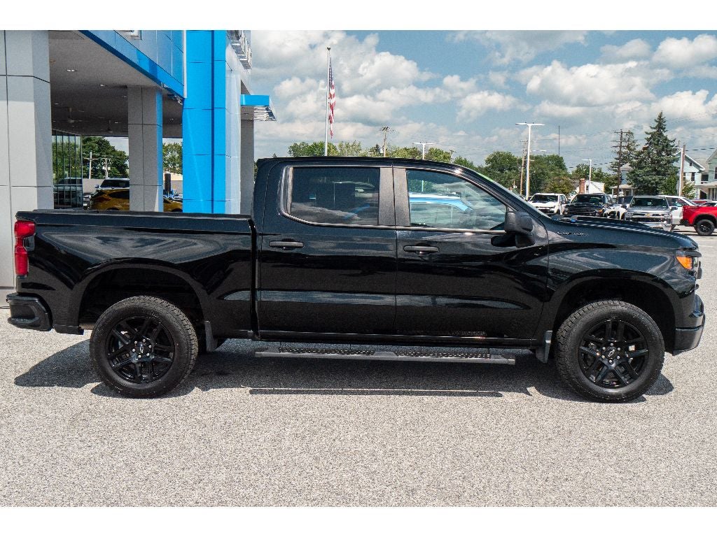 2023 Chevrolet Silverado 1500 Custom Trail Boss