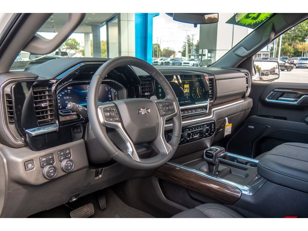 2025 Chevrolet Silverado 1500 LT Trail Boss