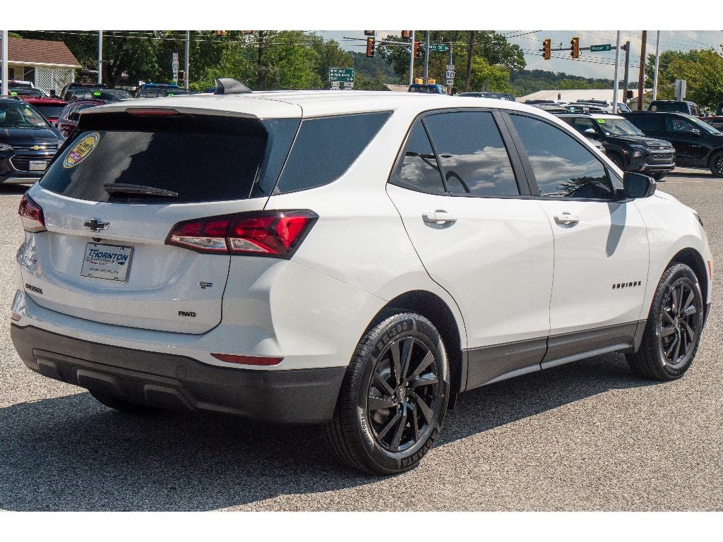 2023 Chevrolet Equinox LS