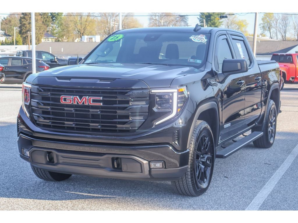 2025 GMC Sierra 1500 Elevation