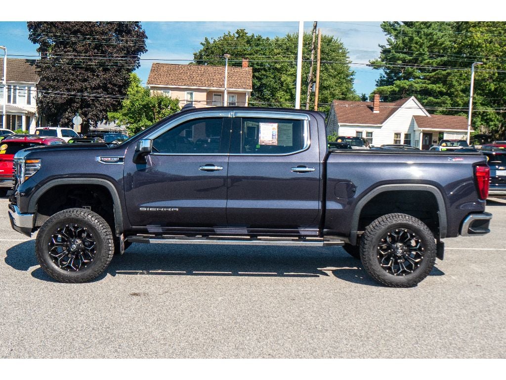 2022 GMC Sierra 1500 SLT