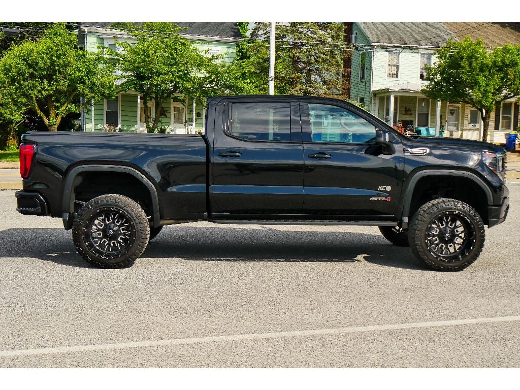 2022 GMC Sierra 1500 AT4
