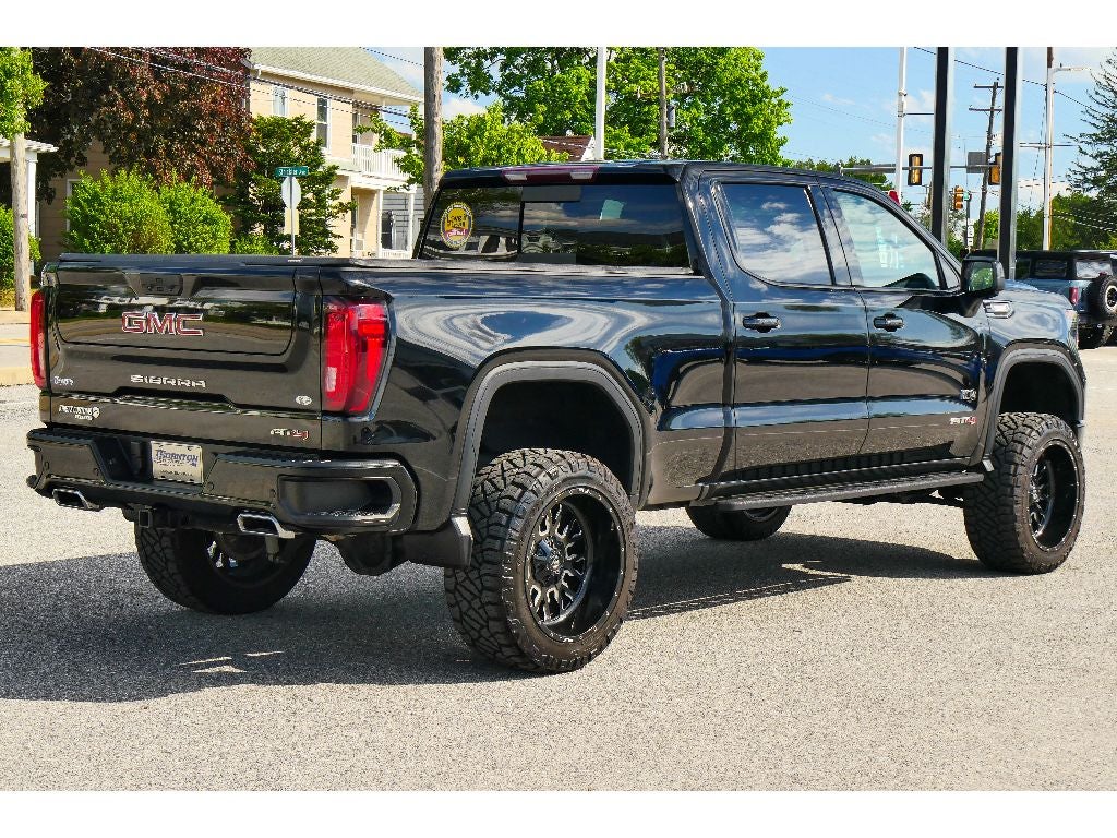 2022 GMC Sierra 1500 AT4