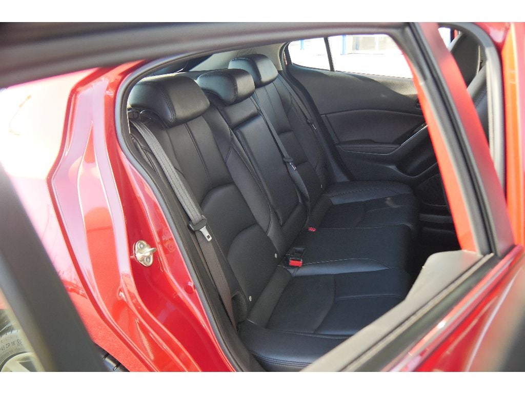 2018 Mazda Mazda3 Hatchback Touring