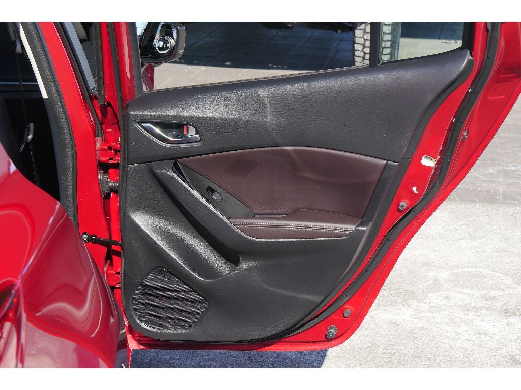 2018 Mazda Mazda3 Hatchback Touring