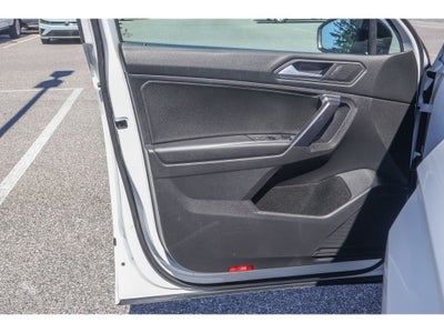 2021 Volkswagen Tiguan 2.0T SE R-Line Black