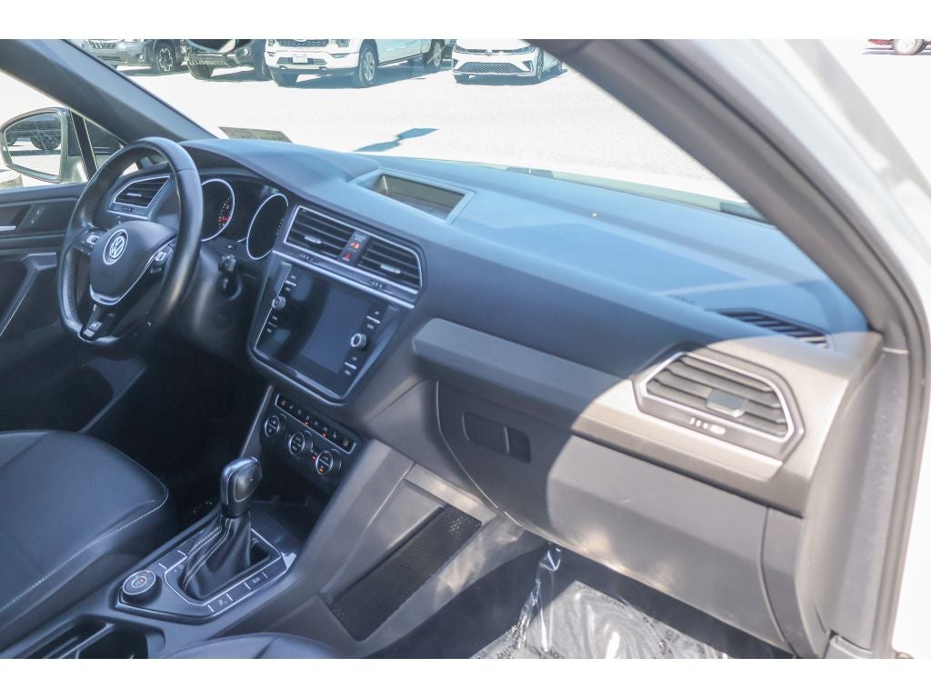 2021 Volkswagen Tiguan 2.0T SE R-Line Black