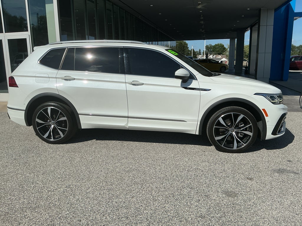 2022 Volkswagen Tiguan SEL R-Line