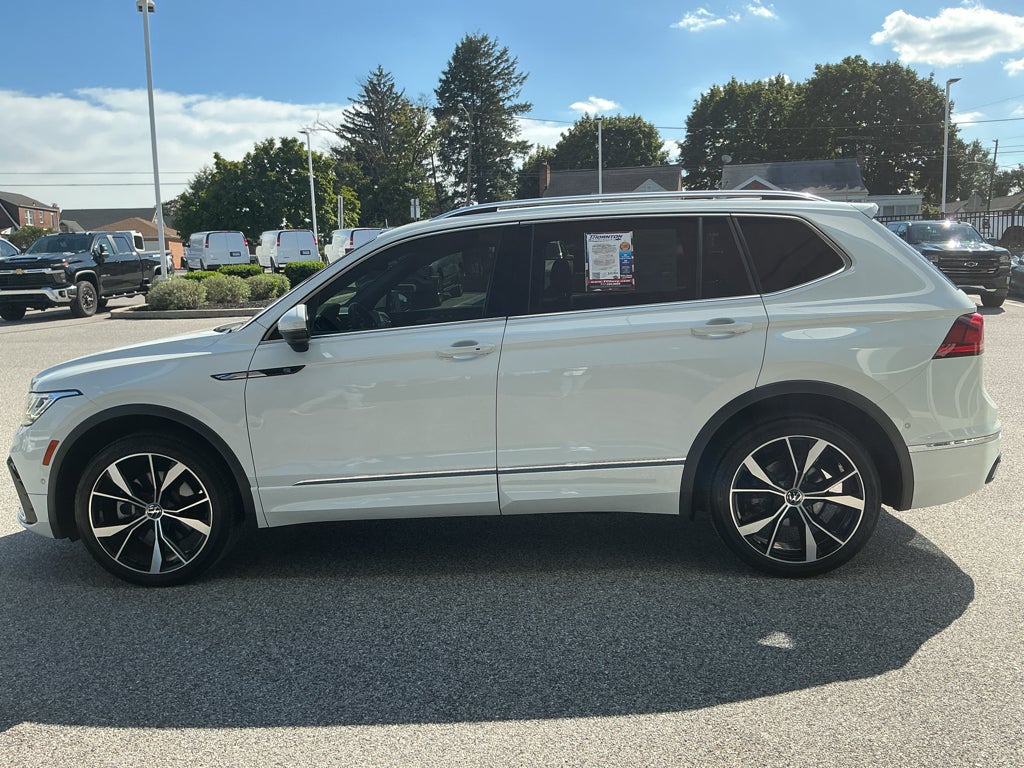 2022 Volkswagen Tiguan SEL R-Line