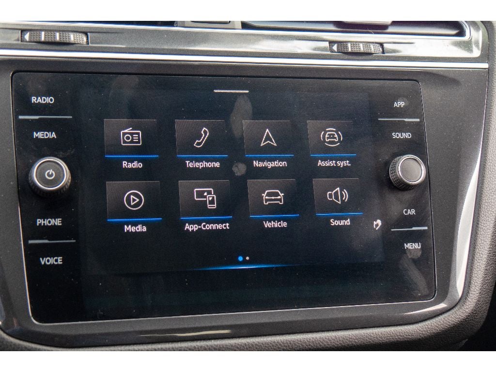 2023 Volkswagen Tiguan 2.0T SE R-Line Black